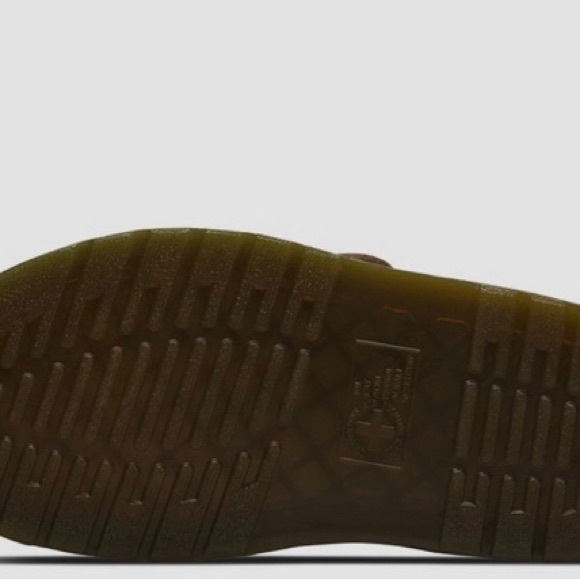 Sandals_&_Flip_Flops